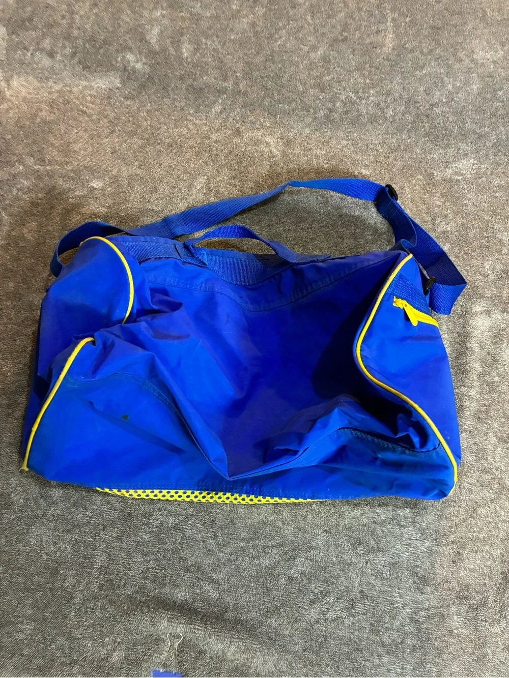 Guess 90s Vintage Waterpro 19” Sports Duffle Canvas Bag Blue/Yellow Gym Athletic